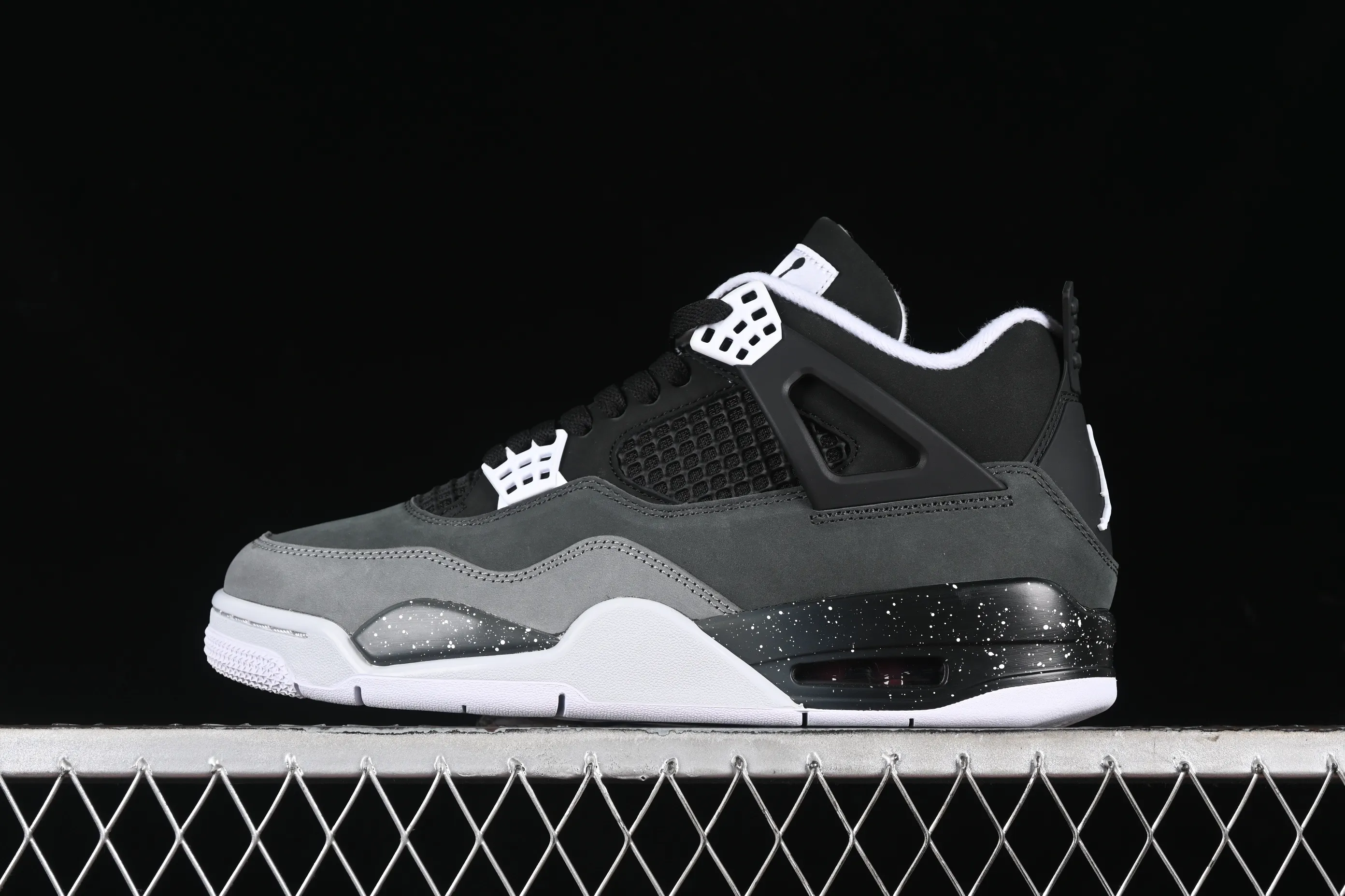 All categories Air Jordan Jordan series basketball shoes Air Jordan 4 LW version Air Jordan 4 "Fear" AJ4 Joe 4 fear suit replica basketball shoes FQ8138-002
